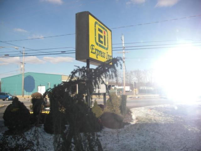 Express Inn - Wall Farmingdale Bagian luar foto
