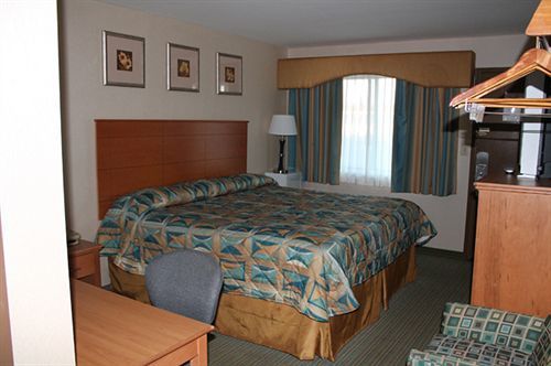 Express Inn - Wall Farmingdale Bagian luar foto